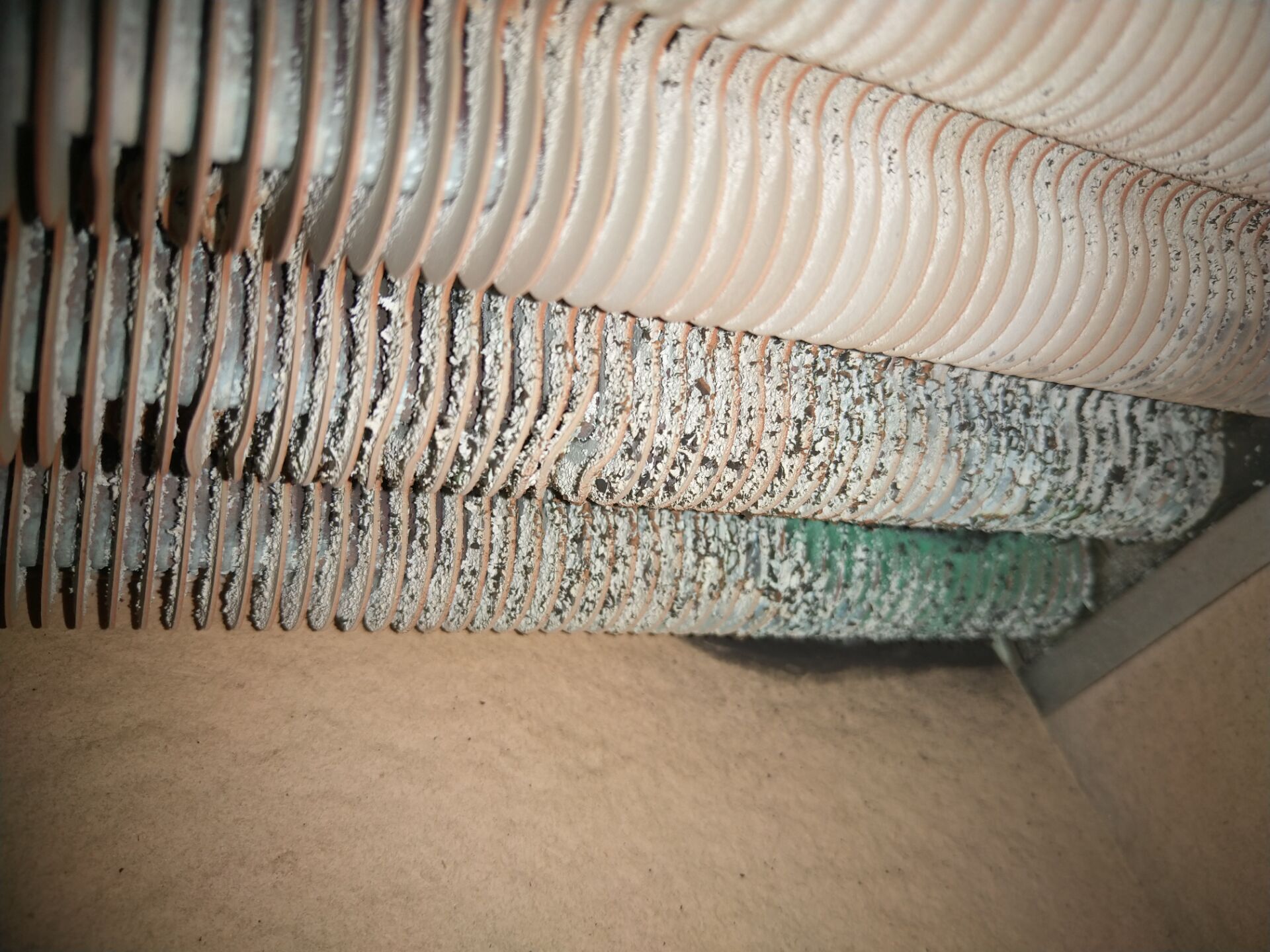 1646632823781826.jpg 鍋爐交換器清洗前.jpg